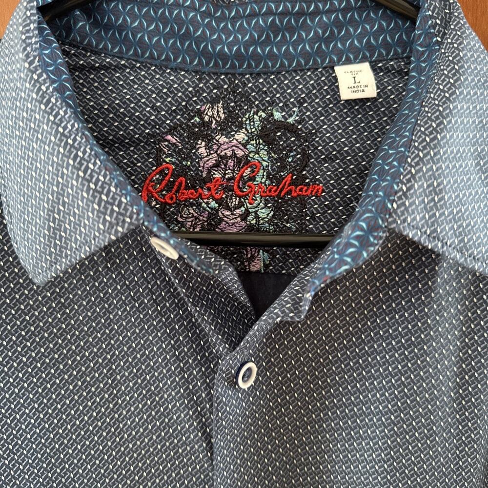 Robert Graham Dark Blue Patterned Button Down With Contrasting Cuffs Size Large